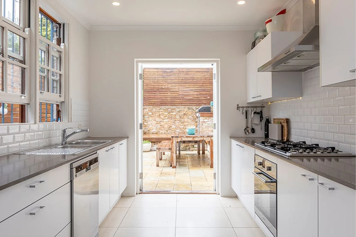 After - Surry Hills (Cleveland St-04) Full House Renovation Mudgeeraba Gold Coast - After Renovation